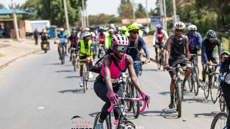 Cyprine Odada und die Critical Mass Nairobi
