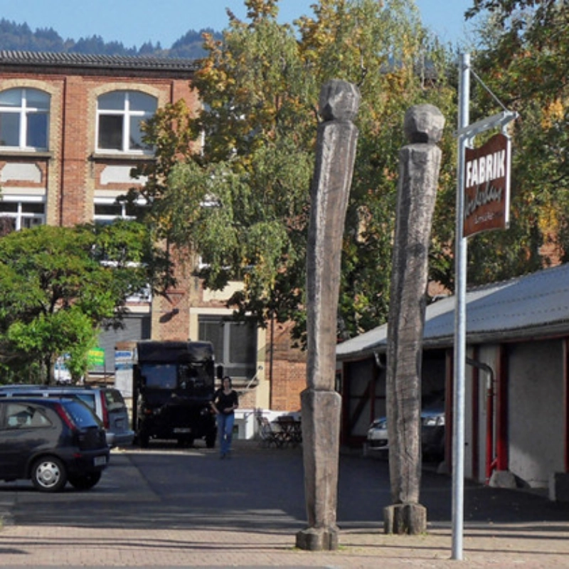 Der Hof und das Gebäude der FABRIK für Handwerk, Kultur und Ökologie e. V.